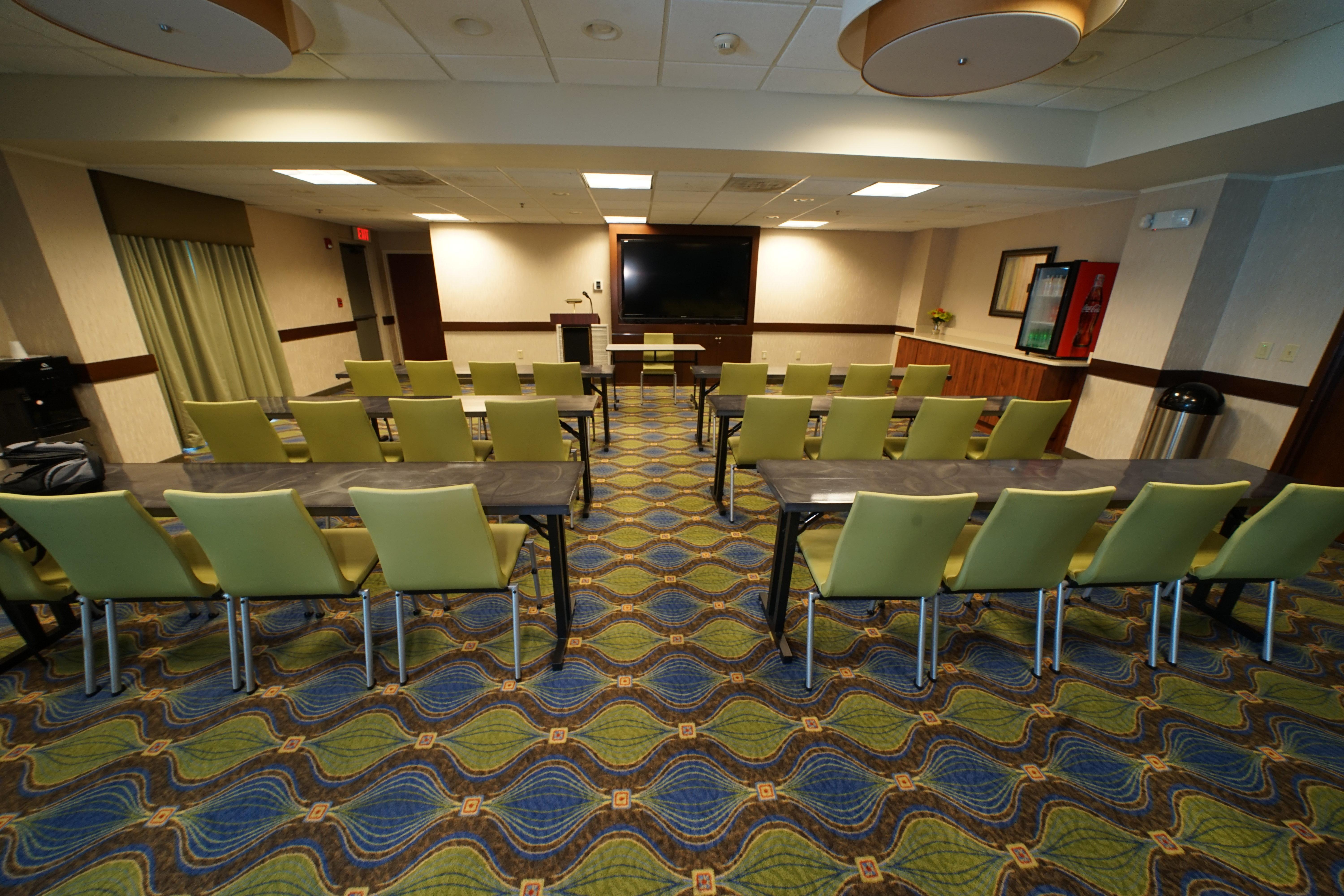 Holiday Inn Express Hotel & Suites Tampa-Oldsmar By Ihg Exterior photo