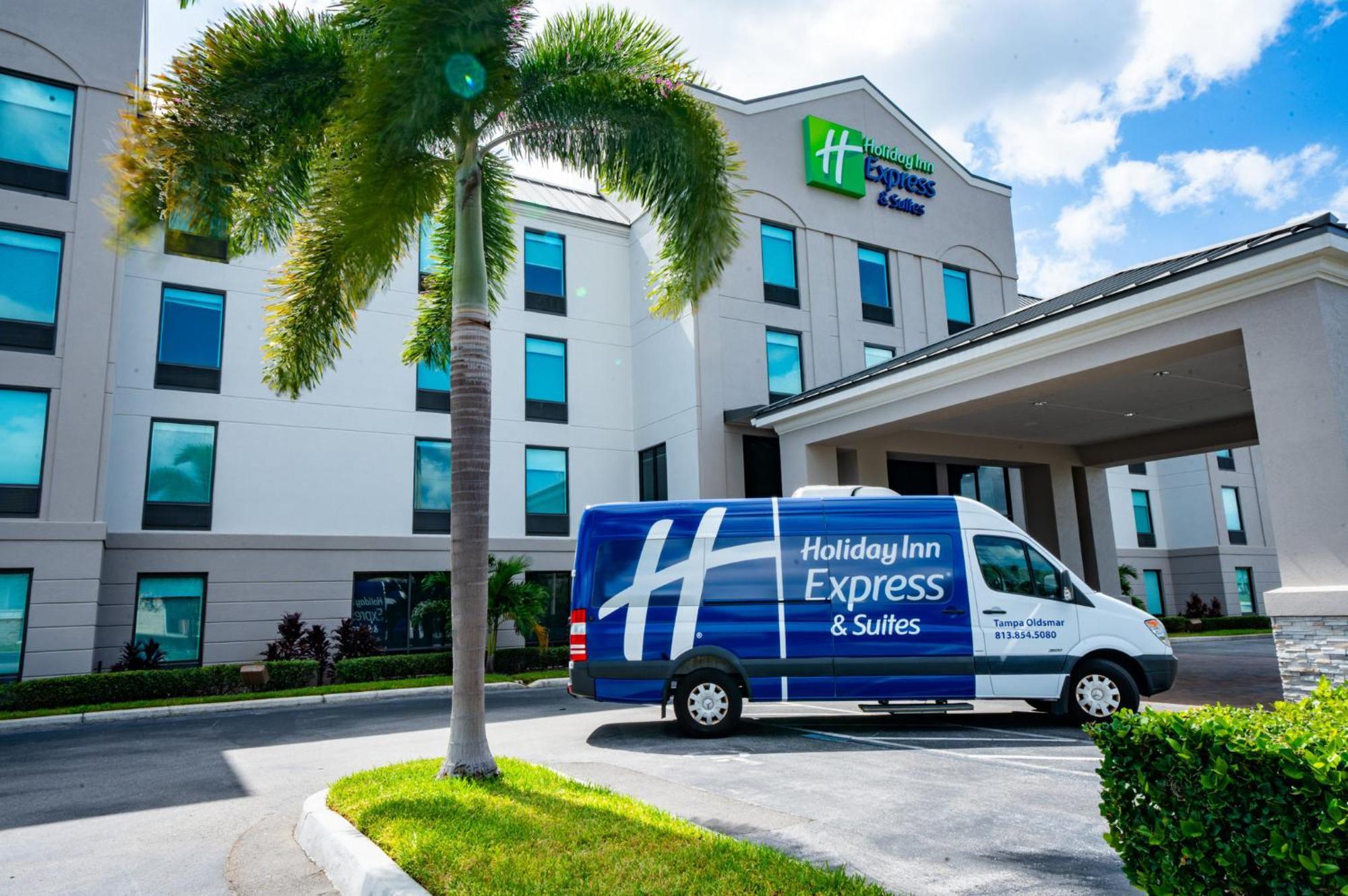 Holiday Inn Express Hotel & Suites Tampa-Oldsmar By Ihg Exterior photo